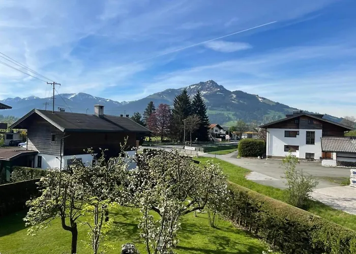 Haus Lang 蒂罗的圣约翰