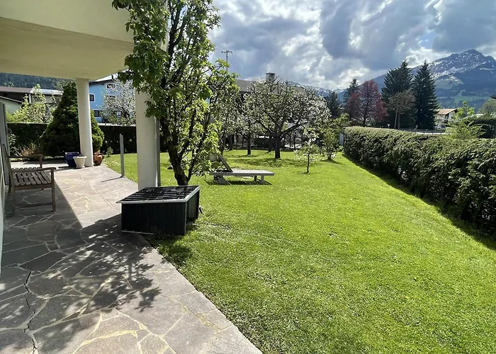 Haus Lang * 蒂罗的圣约翰