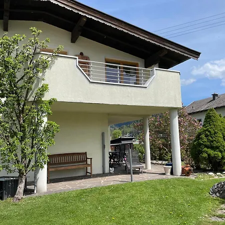 Haus Lang *